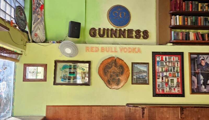 doughtery's back room with stump game